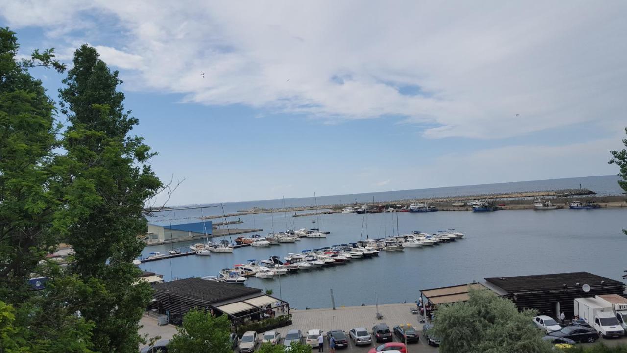 Apartament Anastasia.Plaja Modern Констанца Екстериор снимка